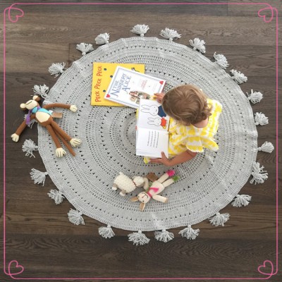 High Quality Handmade Crochet Baby Round Blanket With Tassels Edge in Size: 120x120cm